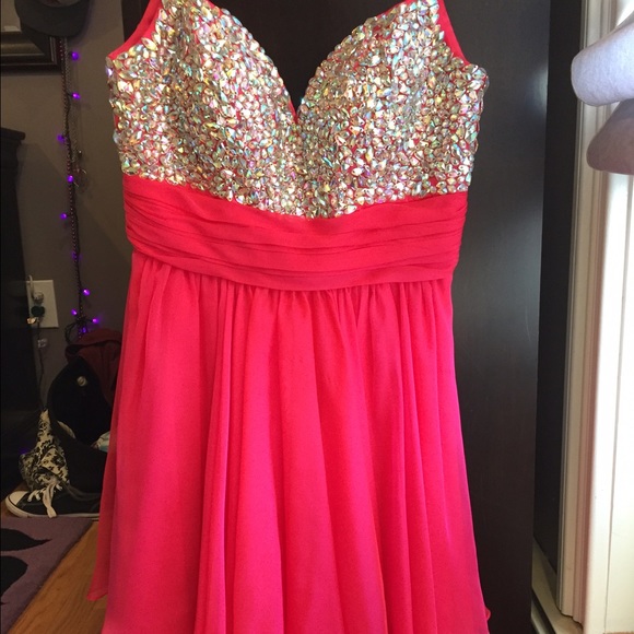 Prom dress - Picture 2 of 2