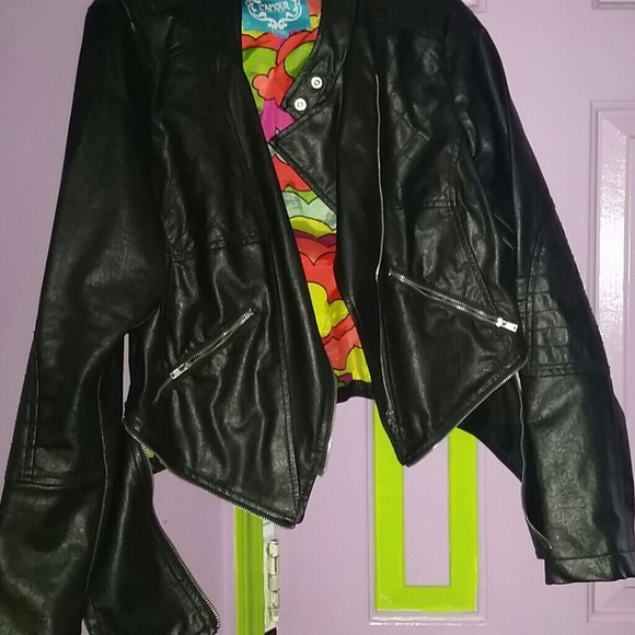 Leather Moterbike Jacket - Picture 2 of 4
