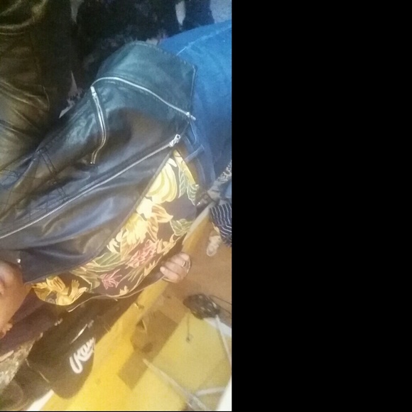 Leather Moterbike Jacket - Picture 4 of 4