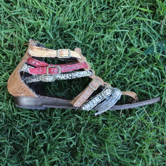 🌿 Reptilian Multi-Colored Gladiator Sandals 🌿