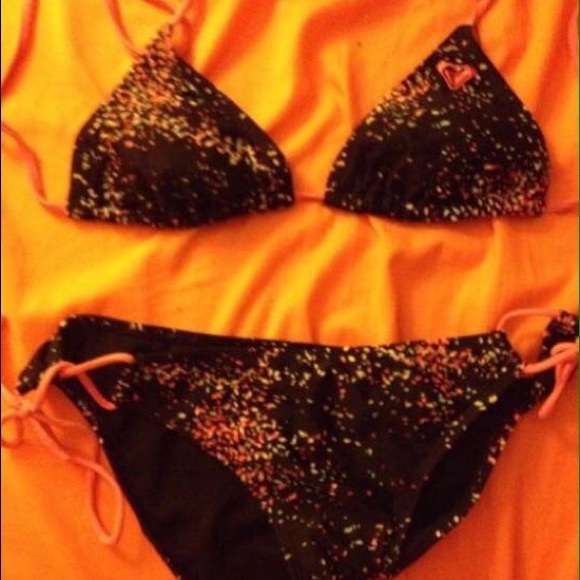 Bathing suit
