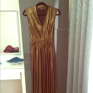 Elegant bebe dress