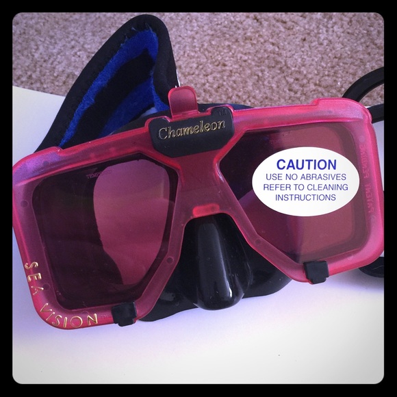 SeaVision scuba mask / goggles