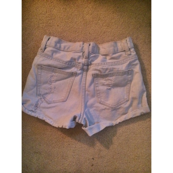 Extra light high waisted shorts - Picture 2 of 2