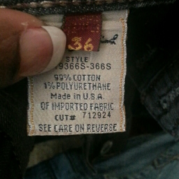 Jeans - Picture 3 of 4