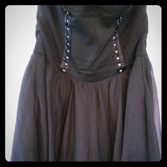 Strapless Bebe dress