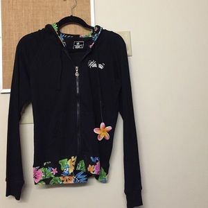 Black Hawaii sweater!