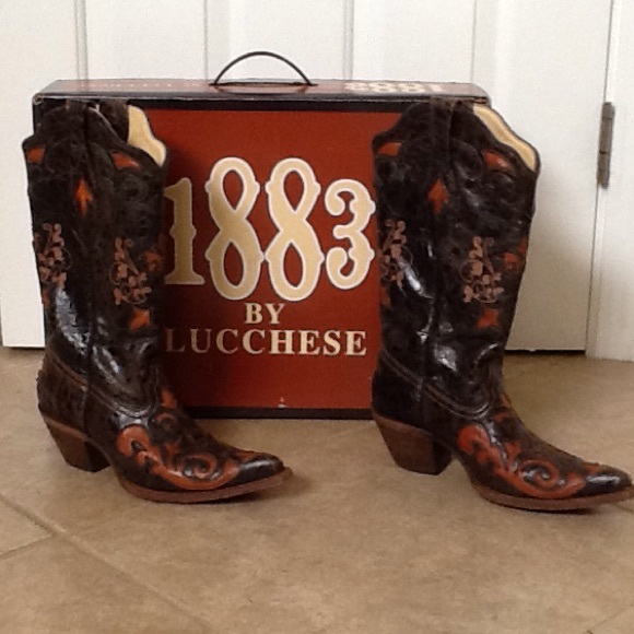Holding For Trade.CowboyBootsVintage leather lizar