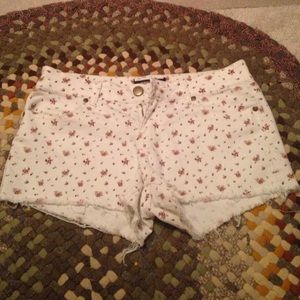 Forever 21 Floral Shorts Size 28