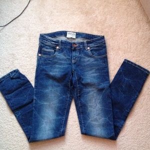 trf jeans