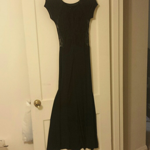 Dress - Picture 2 of 4