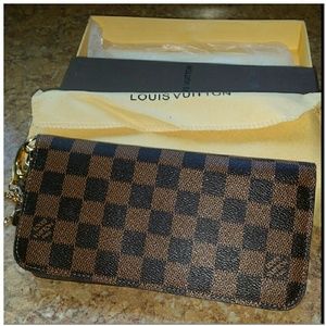 Louis Vuitton Insolite Wallet