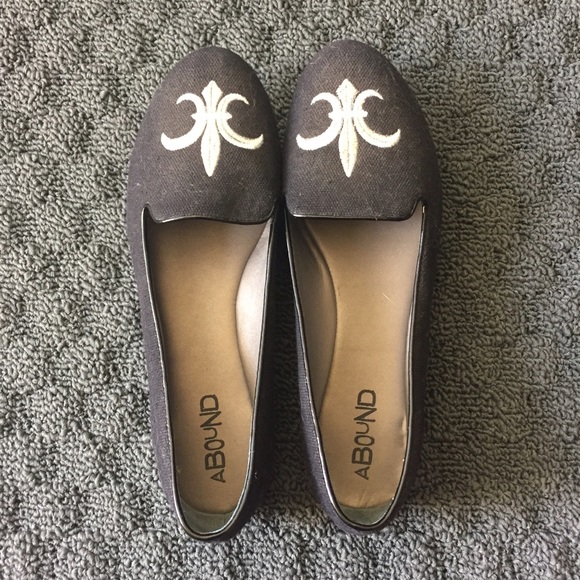 Black & Silver Flats