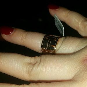 Michael Kors Ring