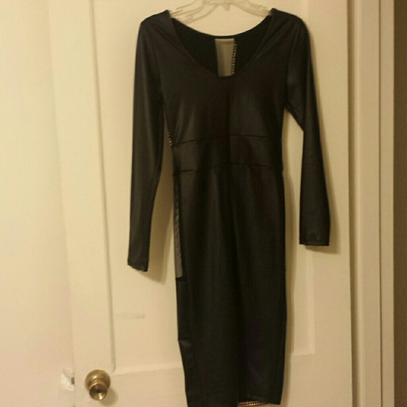 Dress - Picture 2 of 2