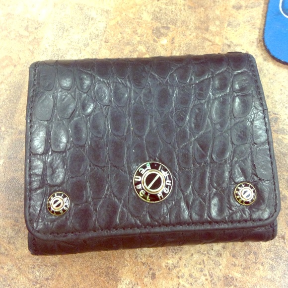 Henri Bendel Wallet