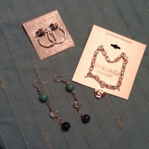 Costume jewelery bundle