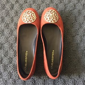 Casual Brown Faux Suede Medallion flats