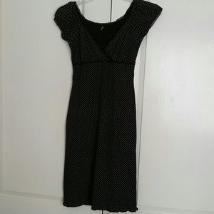 Black and white polka-dot dress