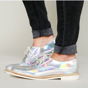 Metallic Oxfords NWT size 5