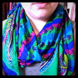 NWT Vera Bradley scarf.