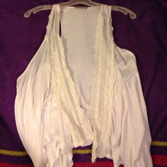 Off white cardigan without sleeves - Picture 1 of 3