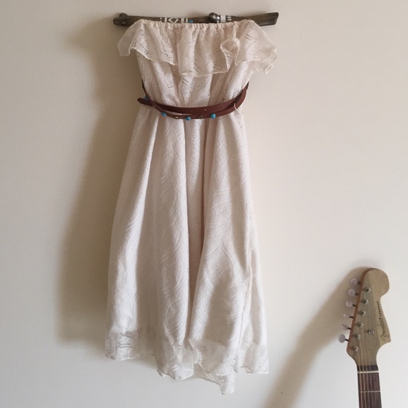 White lace dress