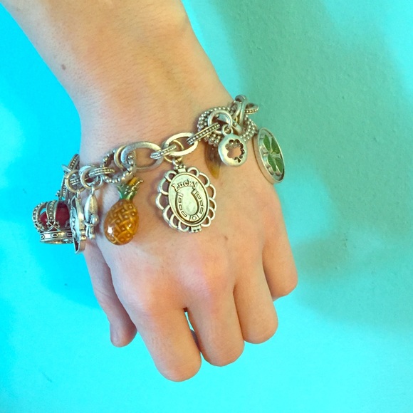 🍀Lucky Charm Bracelet🍀