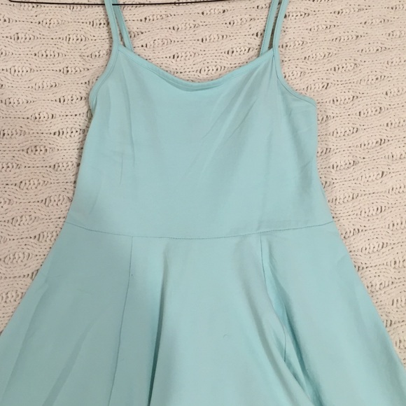 SOLD Mint dress - Picture 2 of 4