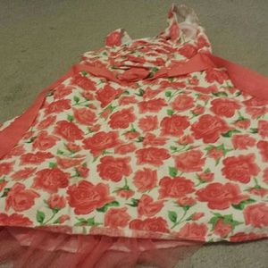 Dress with roses