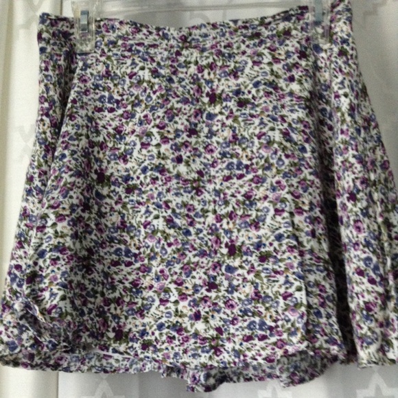 F21 Floral Miniskirt
