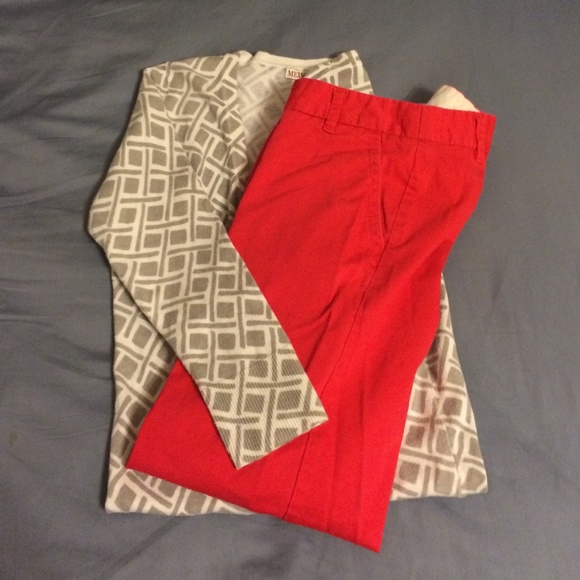 Bright Salmon Capri - Picture 1 of 3