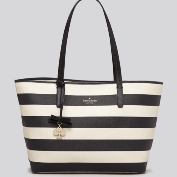 kate spade Handbags - NEW! Kate Spade Hawthorne Lane Ryan Striped Tote