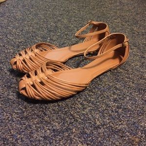 American Eagle flats