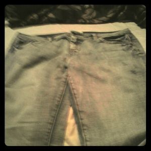 Blue jeans light color bad pic.