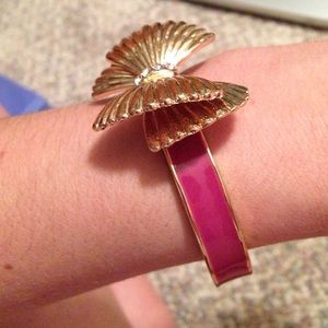 Lilly Pulitzer shell cuff