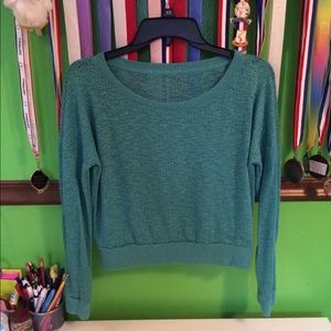 Deli as sweater