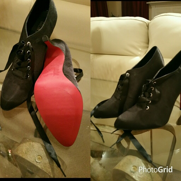 Red sole/bottom shoes