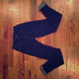 DARK WASH HIGH WAIST LEVIS