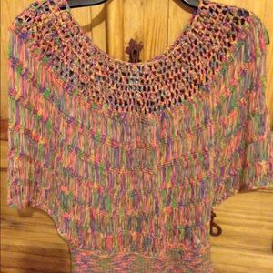 Super cute multi color top