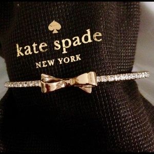 Auth kate spade Love Notes Crystal Bow Bangle