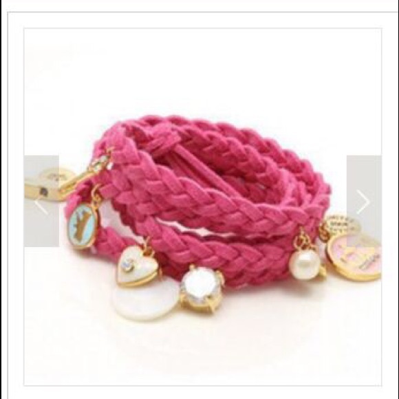 Bracelet - Picture 1 of 3