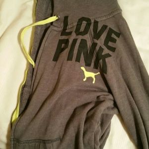 Perfect condition!! Zip up!