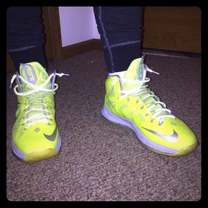 Lebron 10 "Volt's"