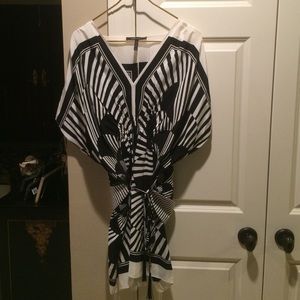 BCBG Maxazria dress with slip white liner. Size XS