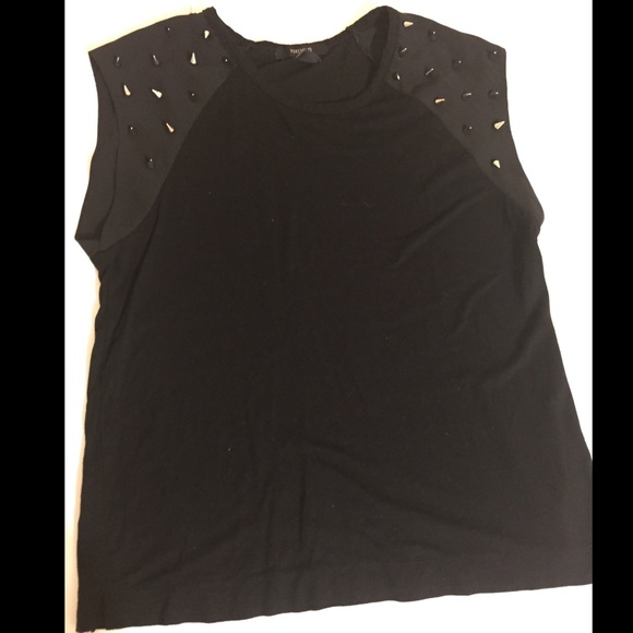 Forever 21 spiked sleeve top