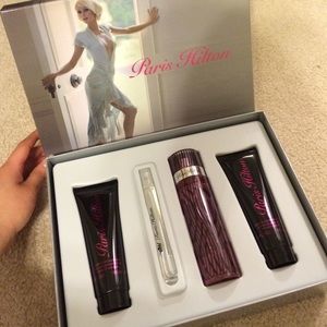 Paris Hilton perfume