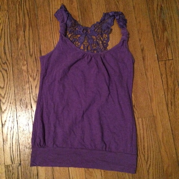 Cute purple tank🎽💜