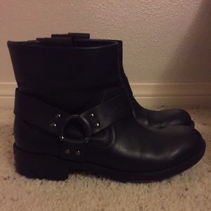 Urban Outfitters black booties