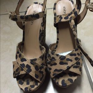 Cheetah Wedges